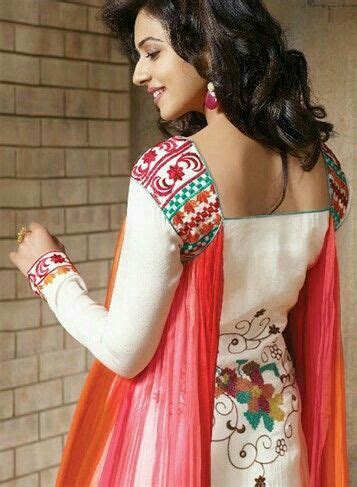 Pin By Mohini Wasdev On Dresses Stylish Dresses Indian Designer Wear