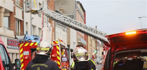 Vidéo And Photos Fécamp Incendie Dans Un Appartement Une Femme De 89 Ans Est Morte