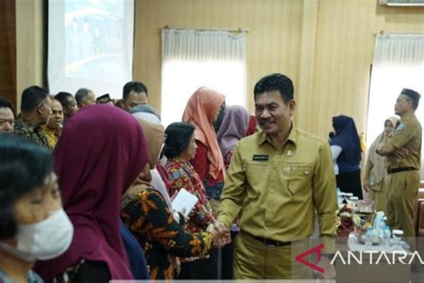 Sekda Naziarto Beri Apresiasi ASN Purnabakti Pemprov Babel ANTARA