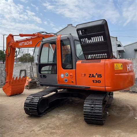 Japanese Used Medium Excavator Machines Hitachi Zx Crawler Excavator