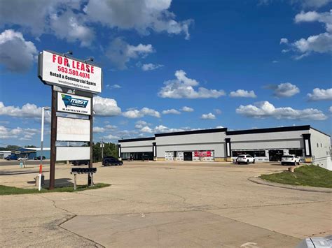 Retail - West Towne Plaza