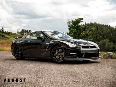 Pre Owned 2016 Nissan Gt R Black Edition Coupe In Kelowna Aco 1305j August Luxury Motorcars