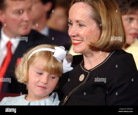 Supreme Court Justice nominee John Roberts' wife Jane Sullivan Roberts and their daughter ...