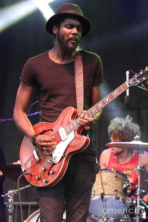 Gary Clark Jr Photograph By Concert Photos Pixels