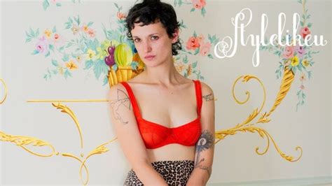 Hot Sexy Agathe Rousselle Bikini Pics