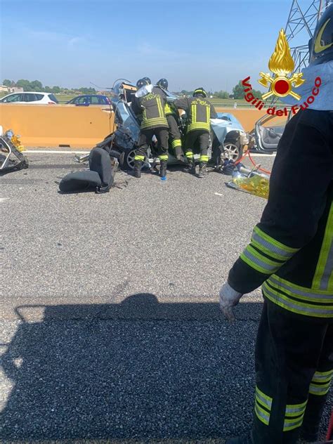 Incidente Sulla A Tra Marcallo Con Casone E Arluno Le Immagini