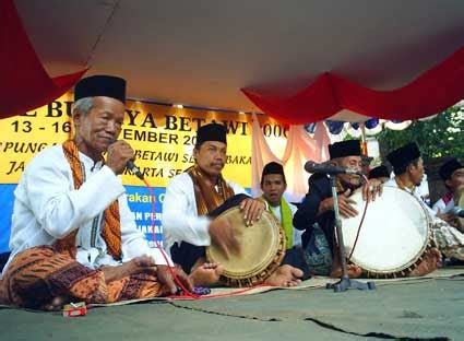 Pustaka Budaya: Gambang Kromong Seni Betawi