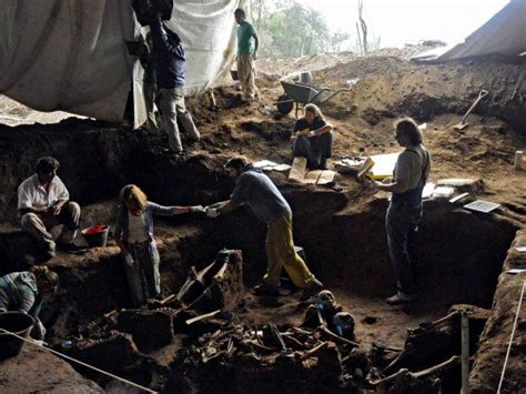 Postulan al Equipo Argentino de Antropología Forense al Nobel de la Paz