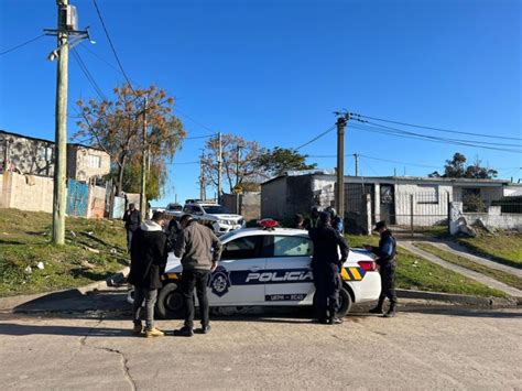 Un Hombre De A Os Asesinado Y Un Adolescente Herido Tras Ataque A