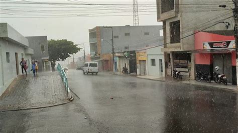 HOJE FOI DIA DE MUITA CHUVA EM CACIMBA DE DENTRO PB PANCADAS DE CHUVA