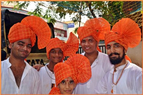 Marathi People Dress