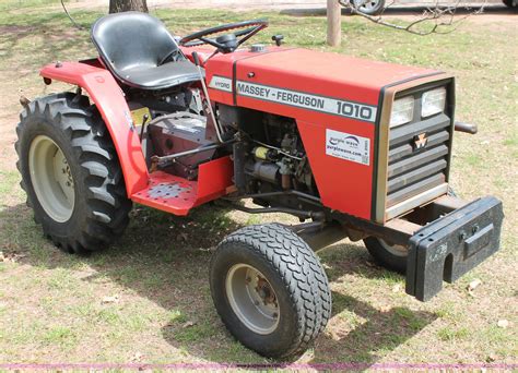 1990 Massey Ferguson 1010 Series 2961 Tractor In Maysville Ok Item K8995 Sold Purple Wave