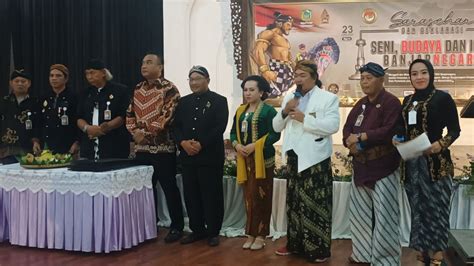 Pegiat Seni Budaya Sarasehan Bima Cablaka Yang Akan Jadi Ikon