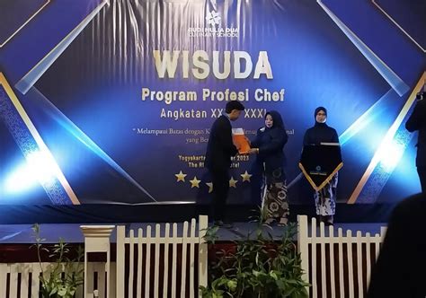 Luluskan 120 Orang Budi Mulia Dua Culinary School Cetak Chef