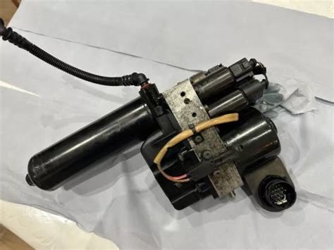 Bmw E M Smg Pump With Pressure Accumulator S Hydraulic Unit