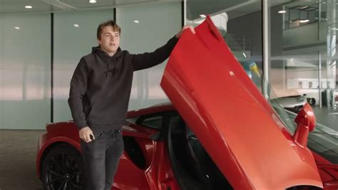 Oscar Piastri Inks First Brand Deal As An F1 Driver With Quad Lock