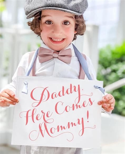 Daddy Here Comes Mommy Wedding Sign For Son Or Daughter Of Etsy