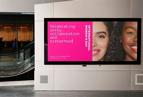 Indoor billboard screen mockup psd | Premium PSD Mockup - rawpixel