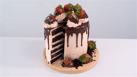 Chocolate Strawberry Drip Cake Recipe Cakeflix