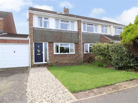 4 Bed Semi Detached House For Sale In Metuchen Way Hedge End So30 £