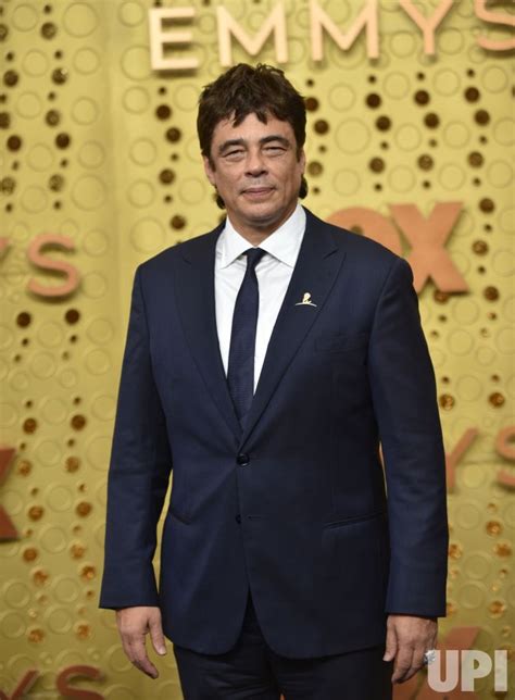 Photo: Benicio del Toro attends Primetime Emmy Awards in Los Angeles ...