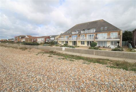 Southwood Road Hayling Island Bed Ground Floor Flat Pcm Pw