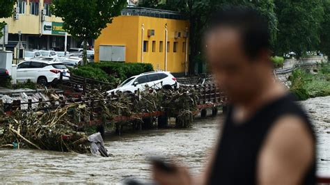 Pékin en alerte maximale aux inondations les pluies torrentielles