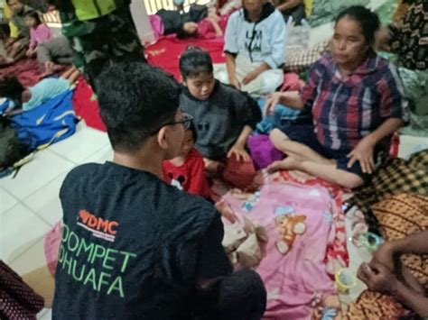 Dompet Dhuafa South Sulawesi Actively Evacuates And Provides Public