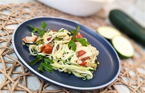 Nudeln mit Garnelen in Käse Sahne Soße