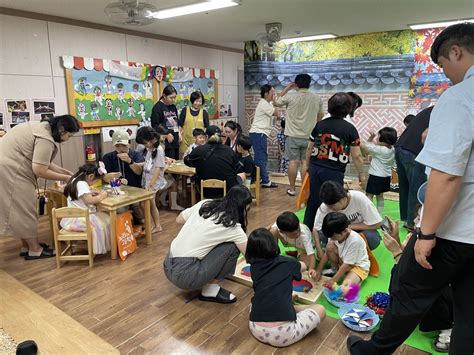 인화초등학교병설유치원 학부모 공개수업 ‘생각과 마음이 자라는 책 놀이터 실시 Dwbnews장애인복지뉴스