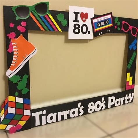 Pin By Mar Balderas On Marcos Para Selfie S Party Decorations S