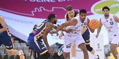 Basketball BBC Coburg Gewinnt In Der ProB Bei Den Tropics Oberhaching