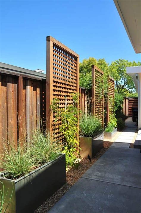 Eye Catching Landscaping Ideas Photo Gallery Small Backyard