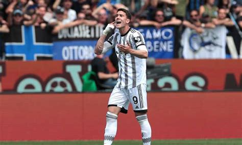 Atalanta Juve Cori Razzisti Contro Vlahovic Sei Uno Zingaro L