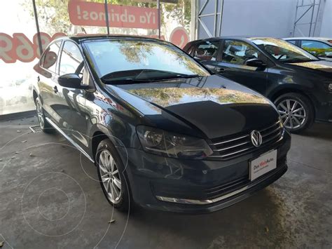 Volkswagen Vento Comfortline Aut Usado 2019 Color Gris Carbono Precio