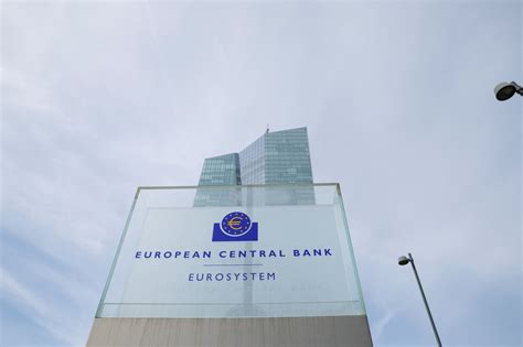 ECB delivers hefty interest rate hike despite banking turmoil | Daily Sabah