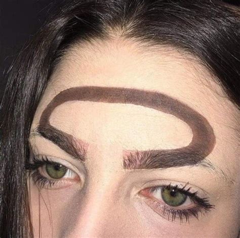 Halo Eyebrows Are The Bizarre New Beauty Trend And I Dont Understand Why