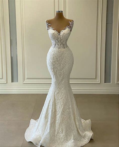 2021 White Mermaid Wedding Dresses With Detachable Train Ruffles Lace