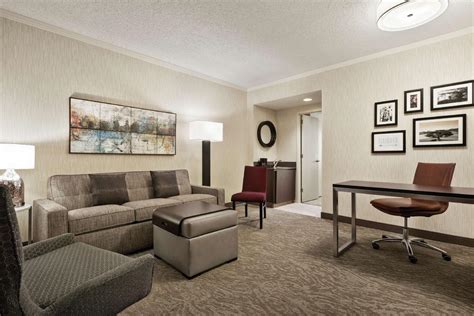 Embassy Suites Chicago North Shore Deerfield Hotel in Deerfield (IL ...