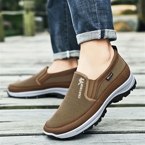 Mens Slip On Sneakers Loafers Athletic Shoes Comfortable And Breathable