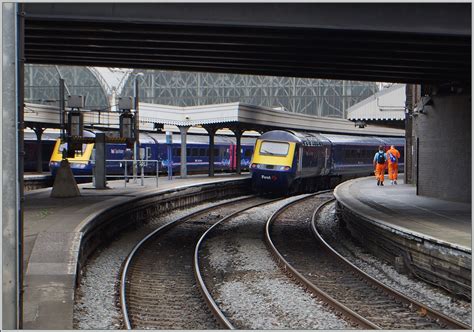 First Great Western Class 43 Hst 125 In London Paddington Rail