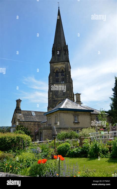 Chatsworth Estate Village Hi Res Stock Photography And Images Alamy