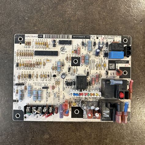 Carrier Cepl131012 20 Heat Pump Defrost Furnace Control Board