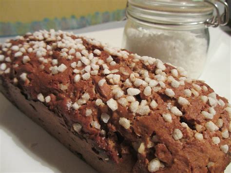 Gateau au yaourt de soja et à la farine complète et aux fruits du rhum