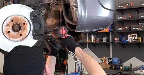 How To Change Serpentine Belt On Renault Scenic Replacement Guide