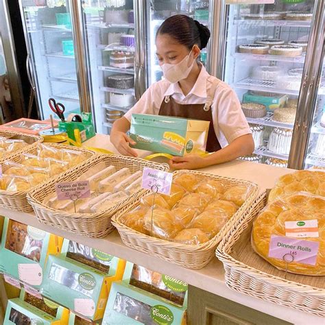 Contis Bakeshop And Restaurant Uptown Parade Taste The Best Cakes