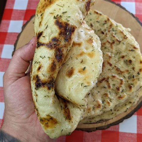 Pane Naan Ricetta Indiana Tradizionale Facilissima Lapassionefalochef It