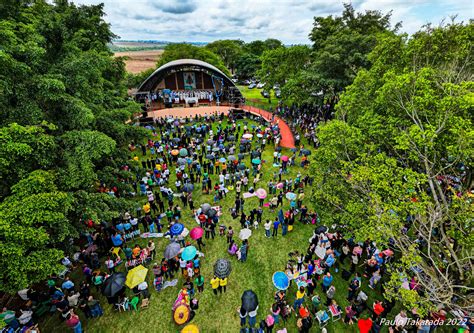 Romaria em celebração à Padroeira leva milhares ao Santuário de Vila