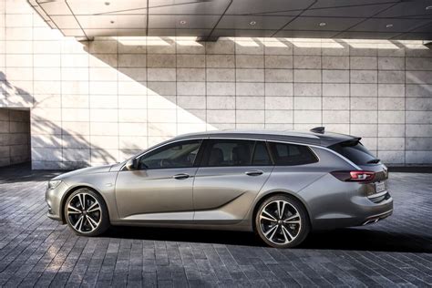 Opel Insignia 2 Sports Tourer essais fiabilité avis photos prix