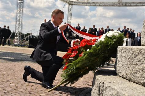 Prezydent I Premier RP Na Obchodach 610 Rocznicy Bitwy Pod Grunwaldem